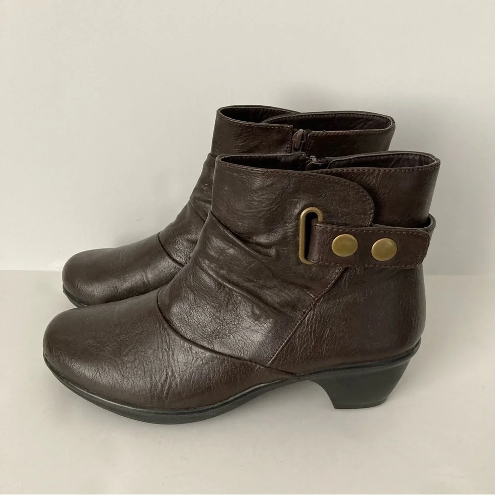Easy Street Boots | Size 8